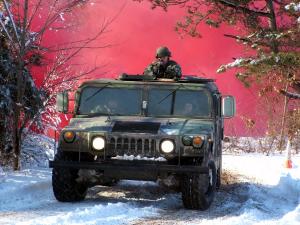 HMMWV M1025 1984 года 